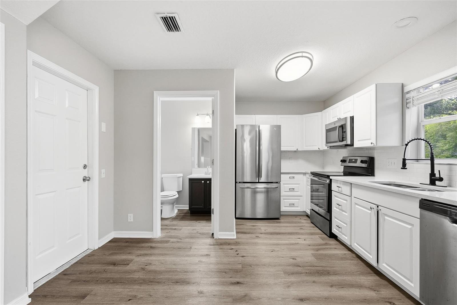 13157 Thoroughbred Loop Property Photo 15