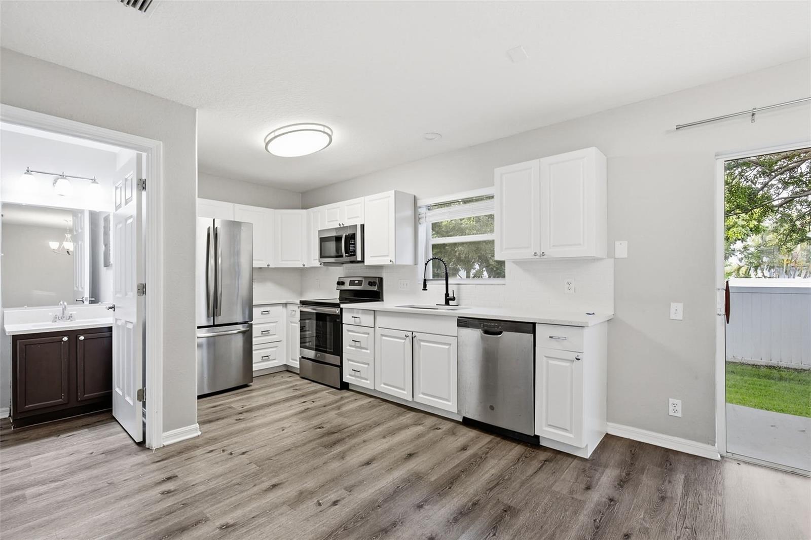 13157 Thoroughbred Loop Property Photo 16