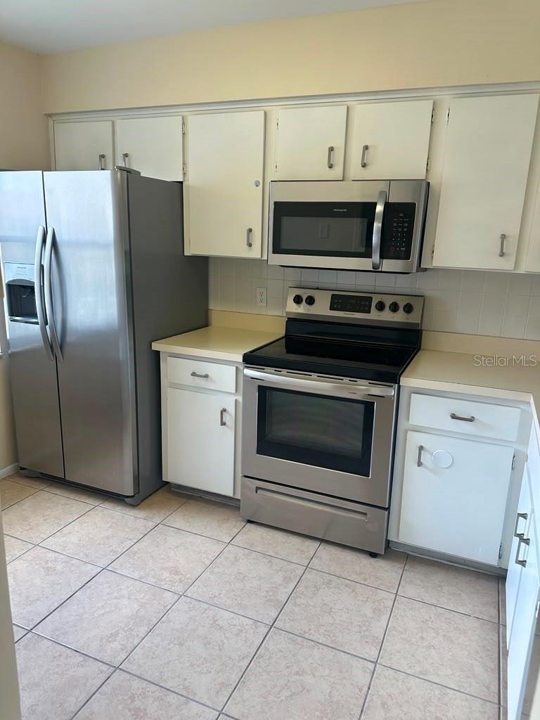 3245 Candle Ridge Dr #203 Property Photo 5