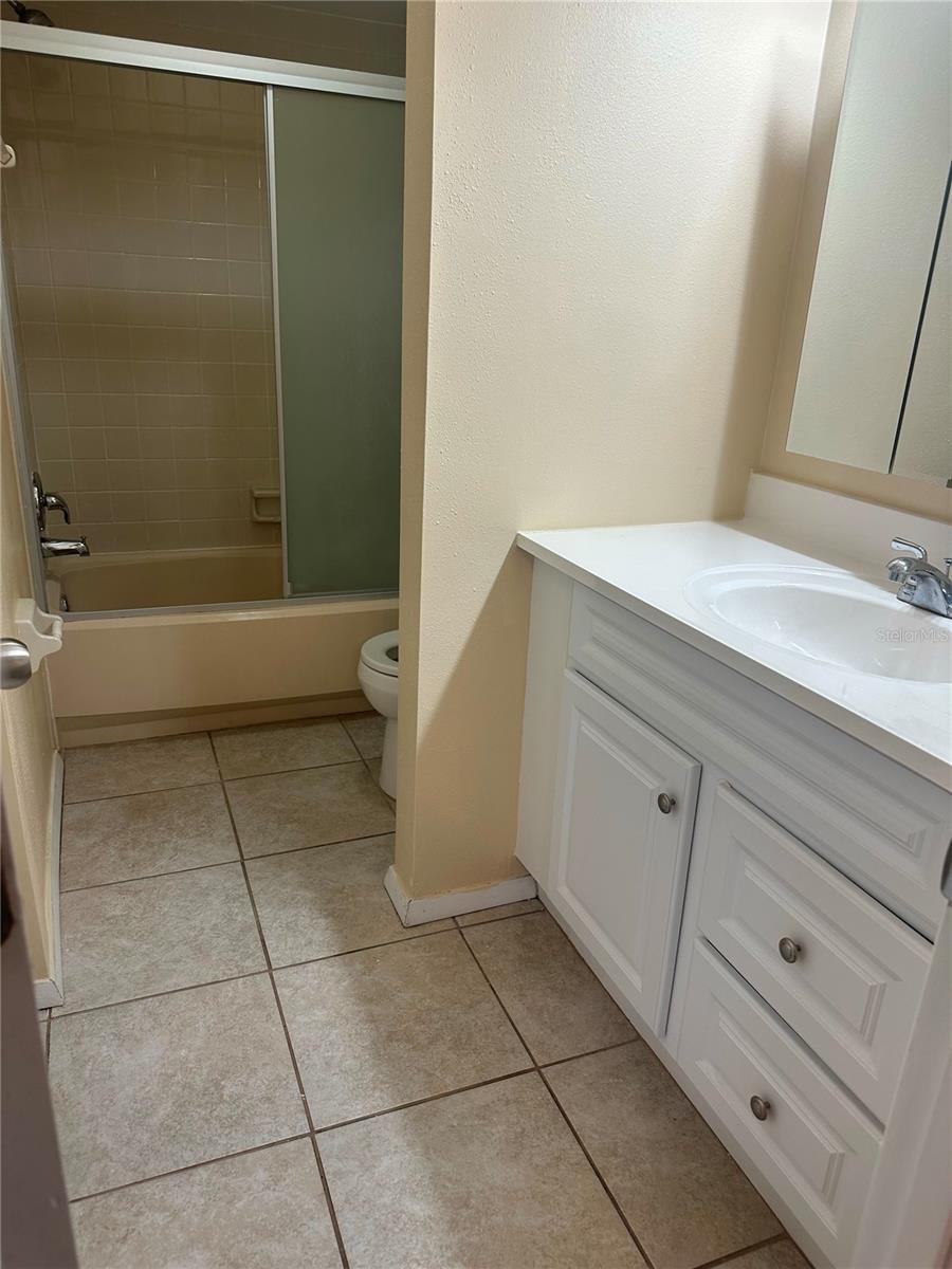 3245 Candle Ridge Dr #203 Property Photo 10