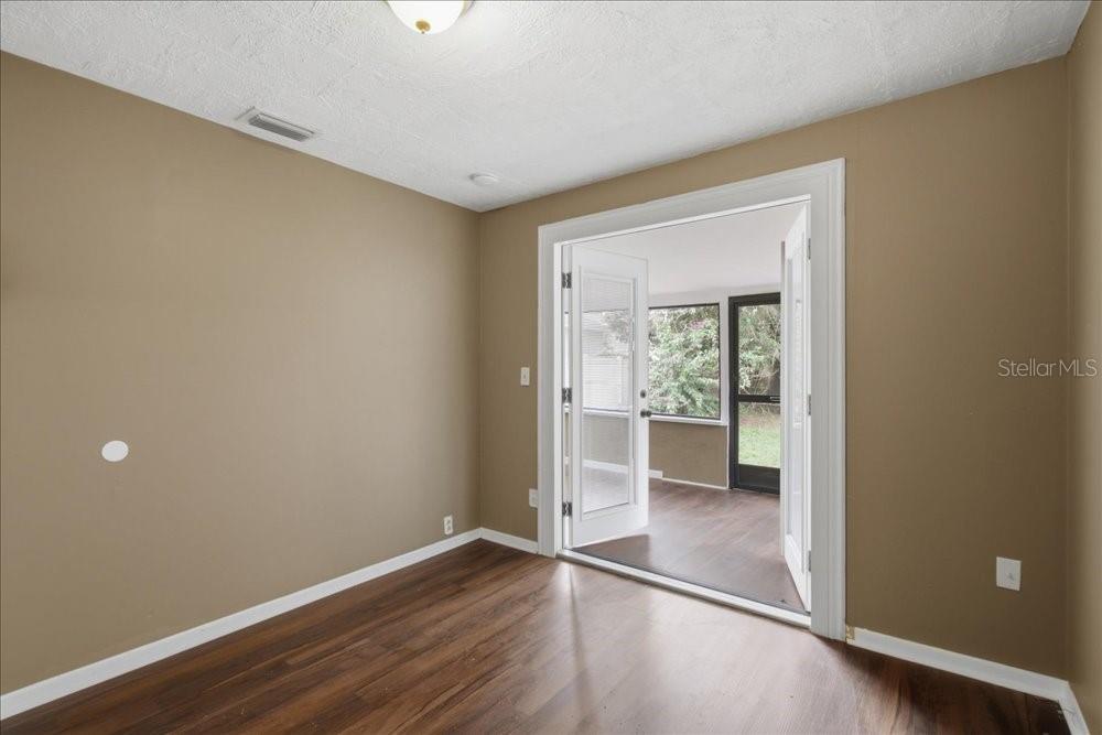 171 Stanley Bell Dr Property Photo 18