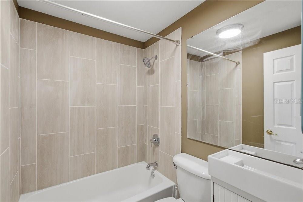 171 Stanley Bell Dr Property Photo 22