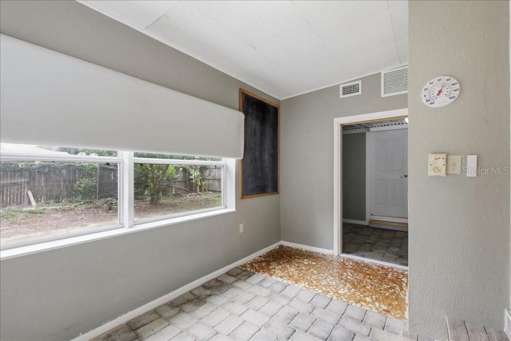 171 Stanley Bell Dr Property Photo 23