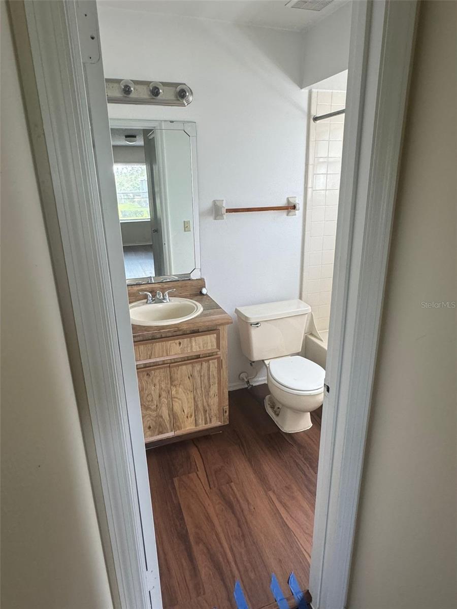 4227 Pershing Pointe Pl #8 Property Photo 19