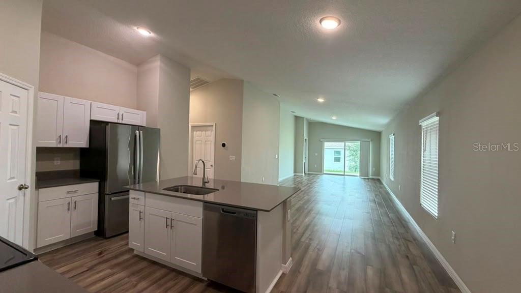 4904 Mainsail St Property Photo 4