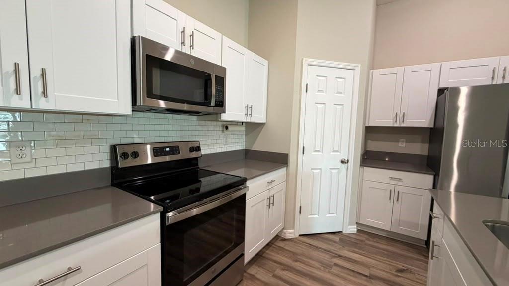 4904 Mainsail St Property Photo 9