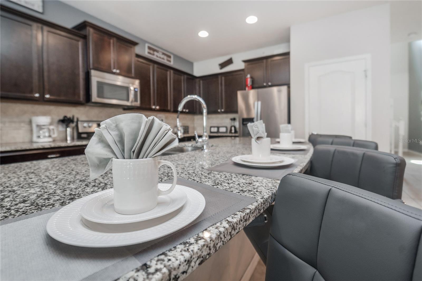 2137 Malta Ter Property Photo 10