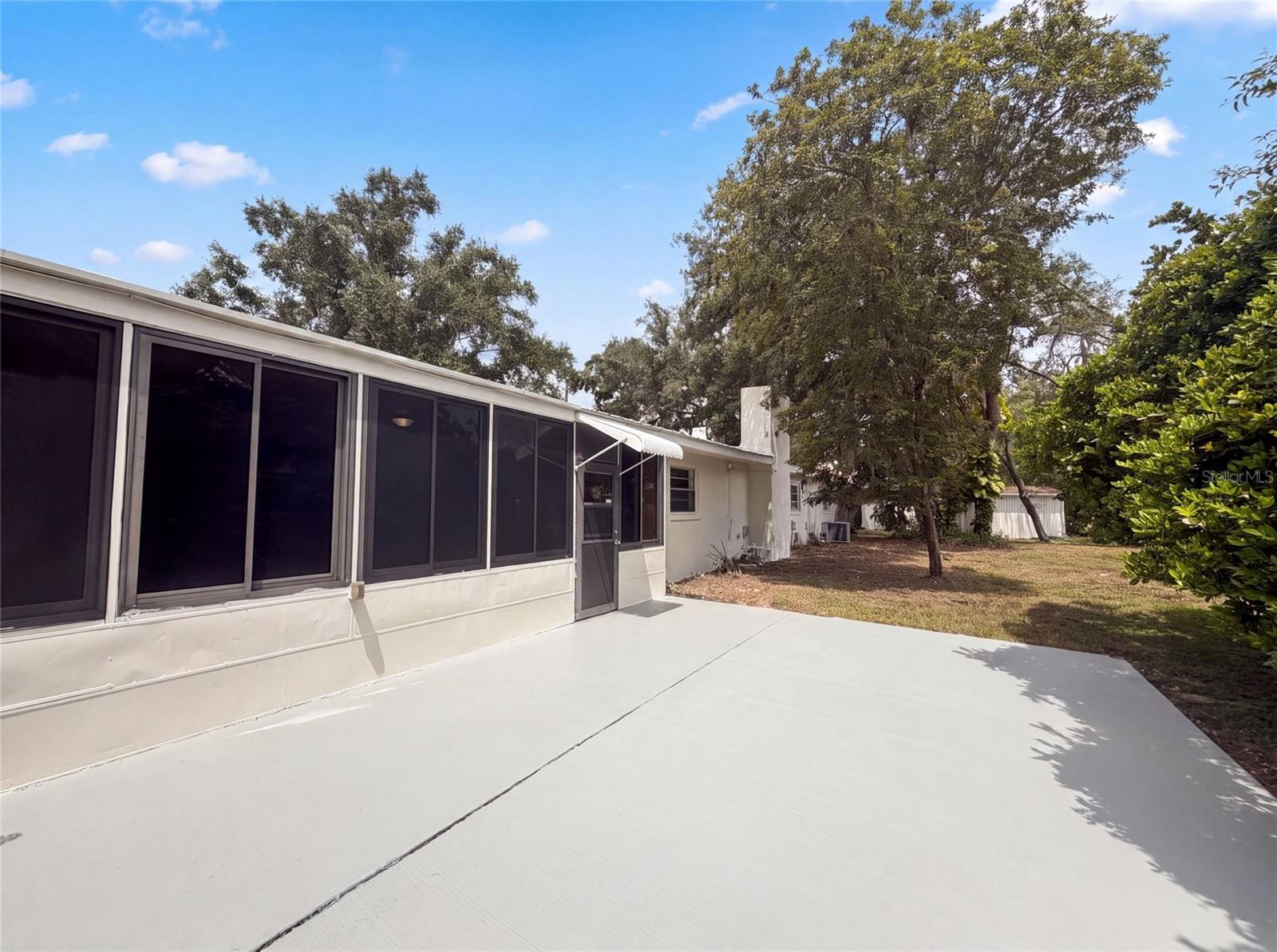 1870 N Seminole Rd Property Photo 20