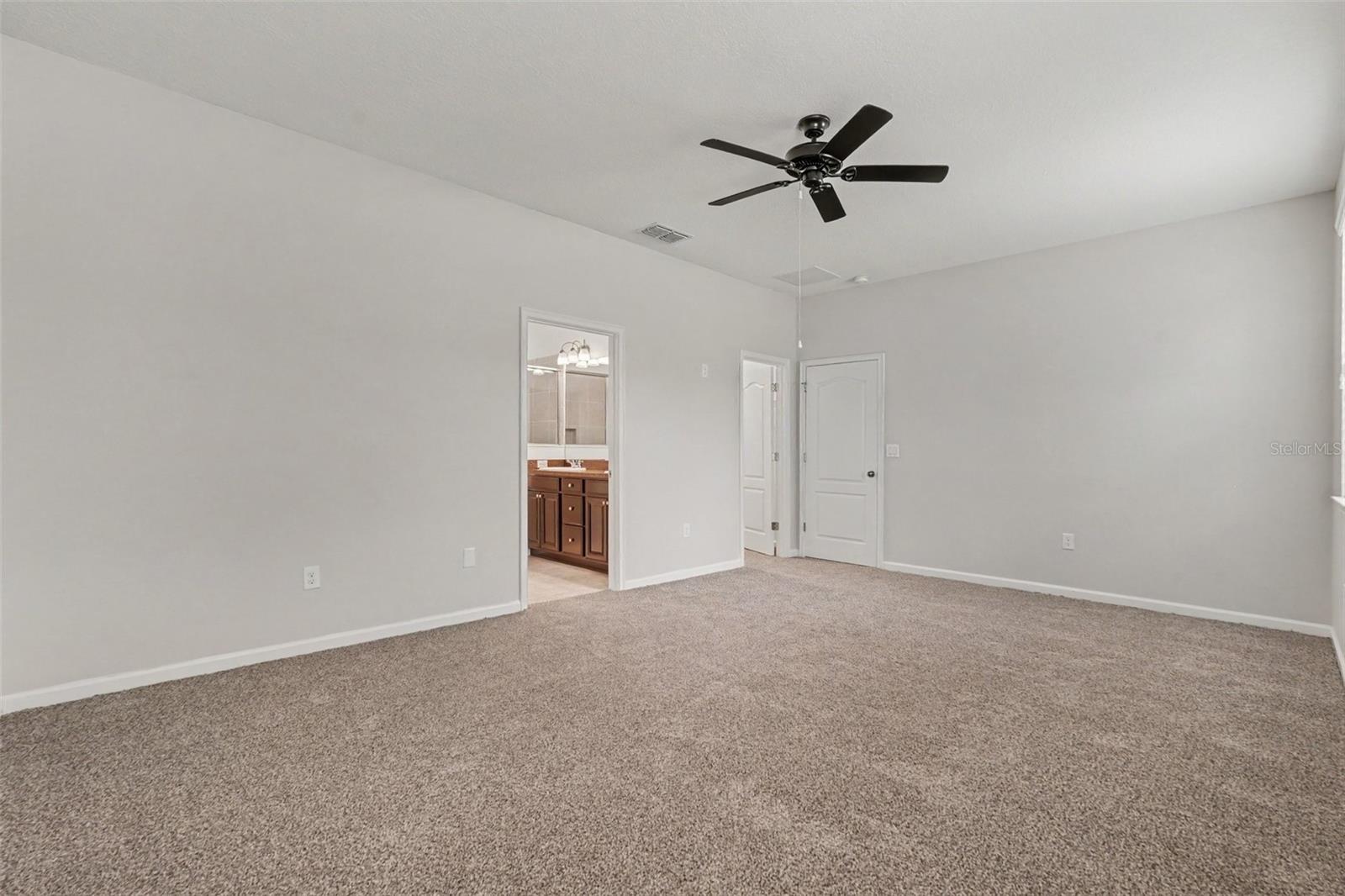 12318 Eagle Swoop Pl Property Photo 7