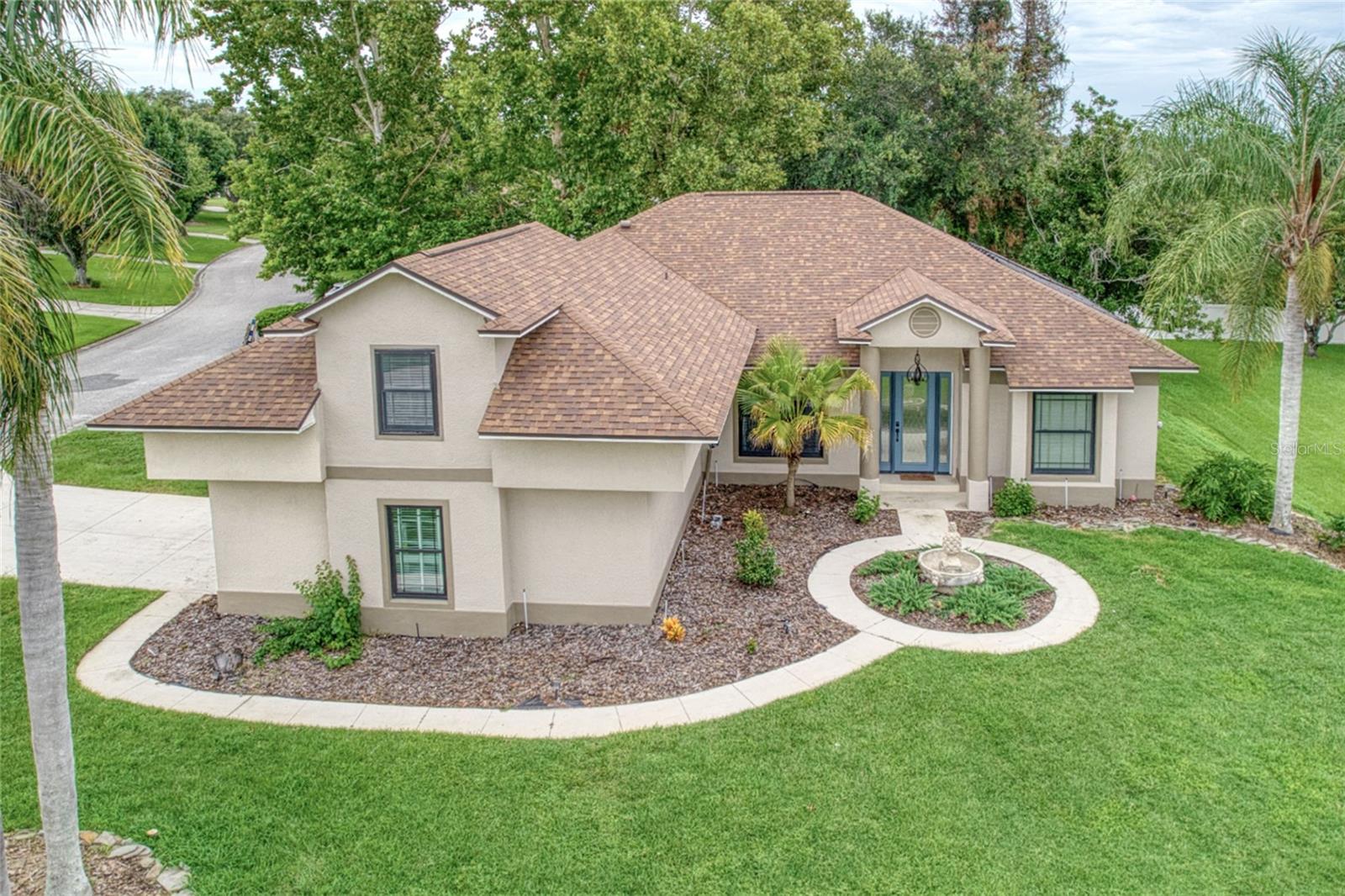 10537 VERSAILLES BLVD