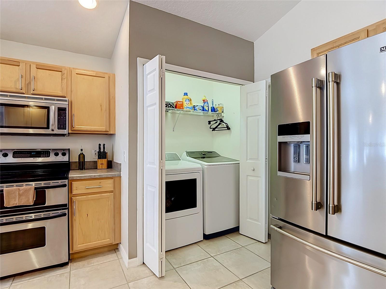 335 Regency St Property Photo 15