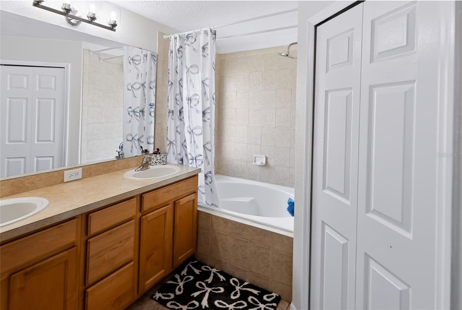 14613 Clarkson Dr Property Photo 25