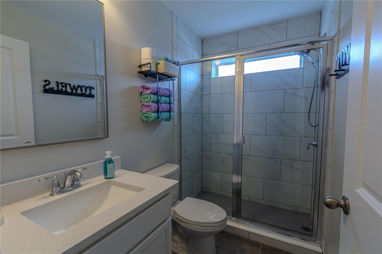 1261 Lone Palm Way Property Photo 39