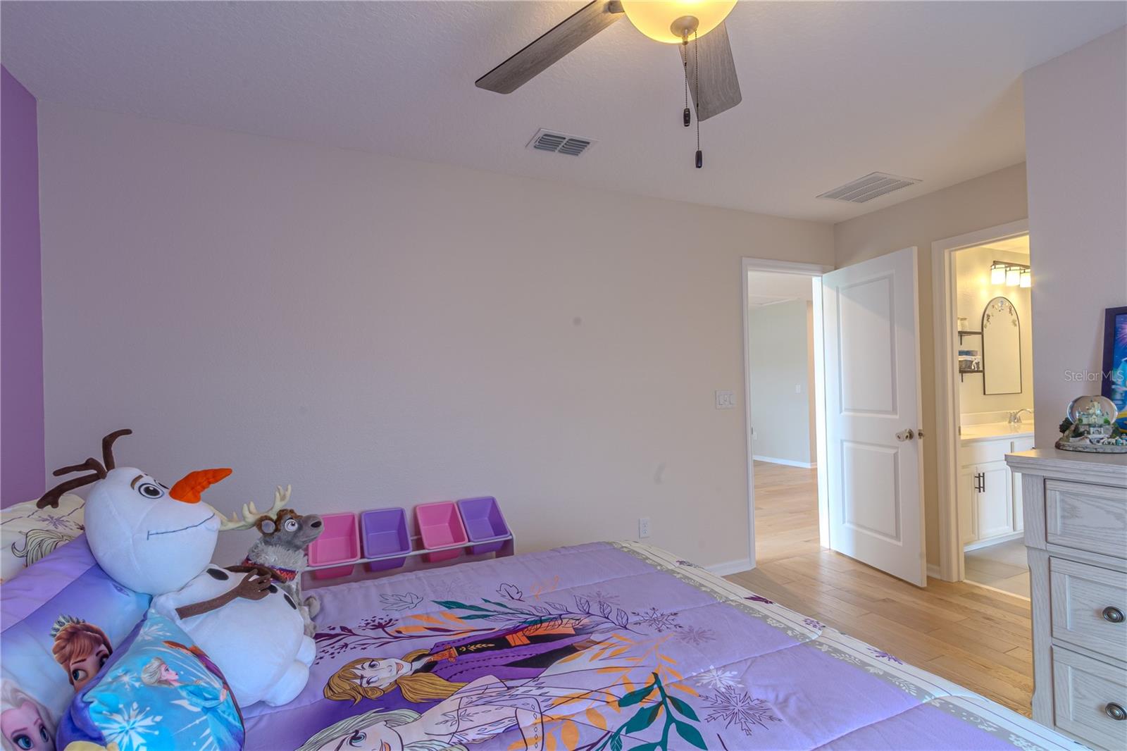 1261 Lone Palm Way Property Photo 41