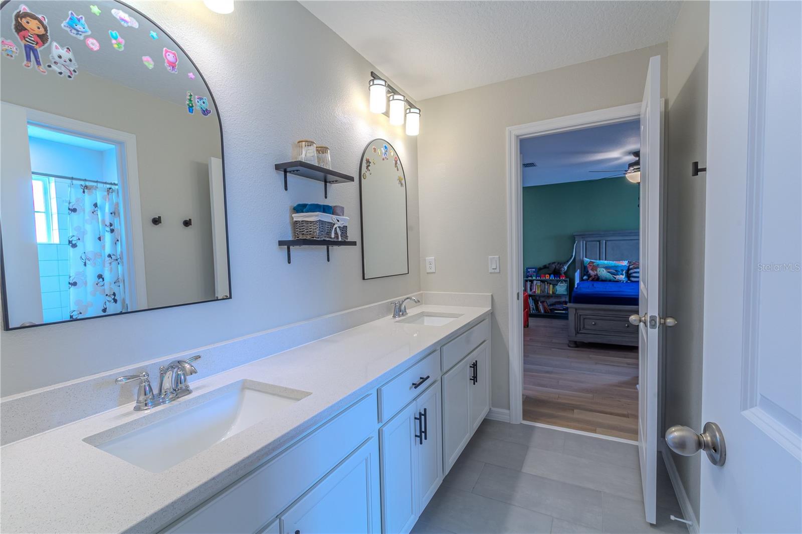1261 Lone Palm Way Property Photo 42