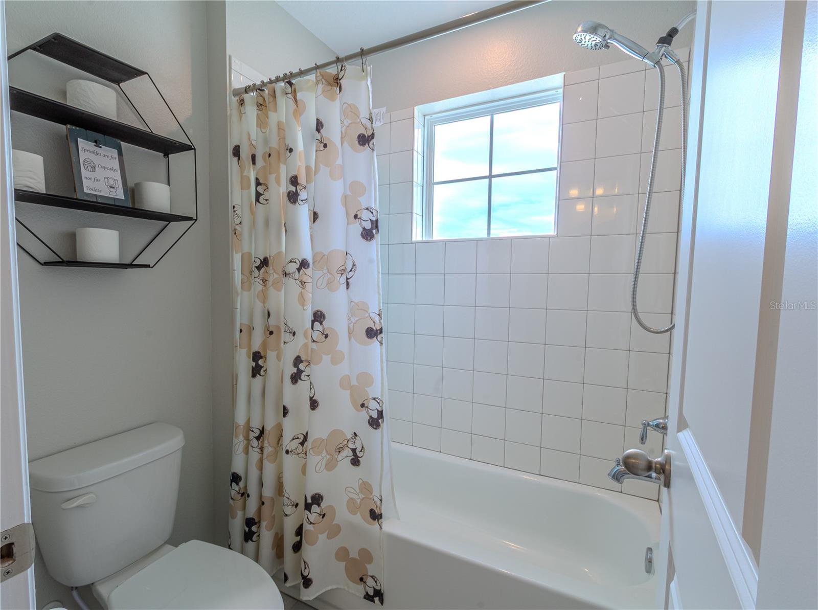 1261 Lone Palm Way Property Photo 43