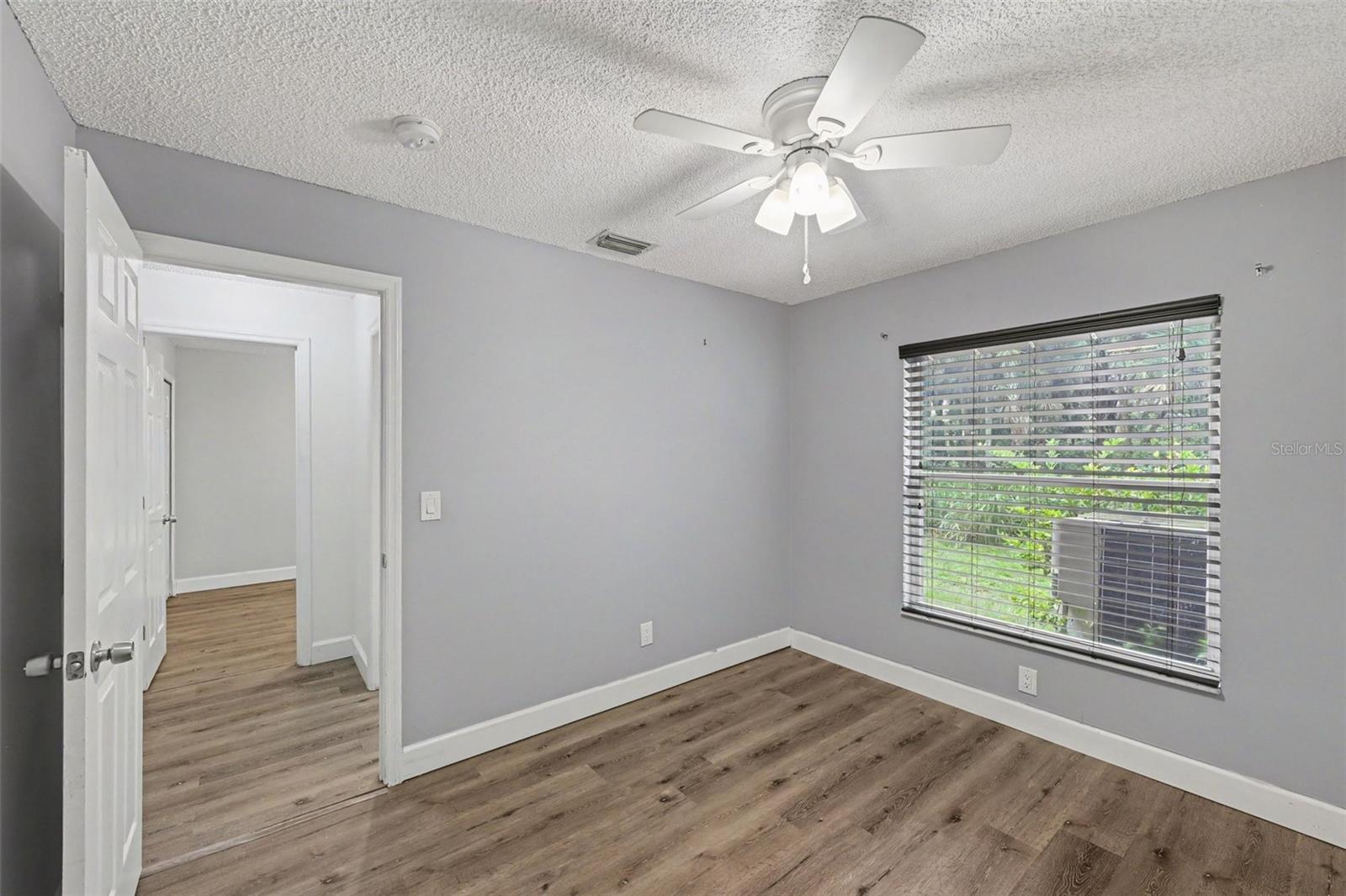 6289 Leonard Ave Property Photo 22
