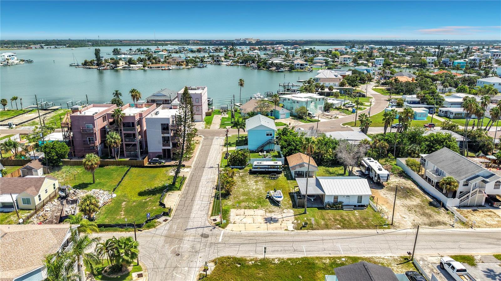 14065 Palm St Property Photo 10