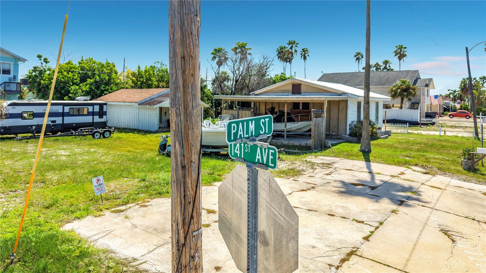 14065 Palm St Property Photo 17