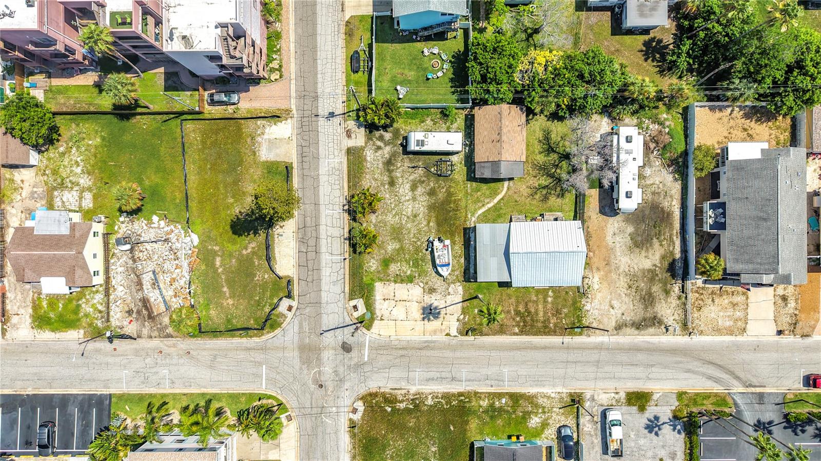 14065 Palm St Property Photo 21
