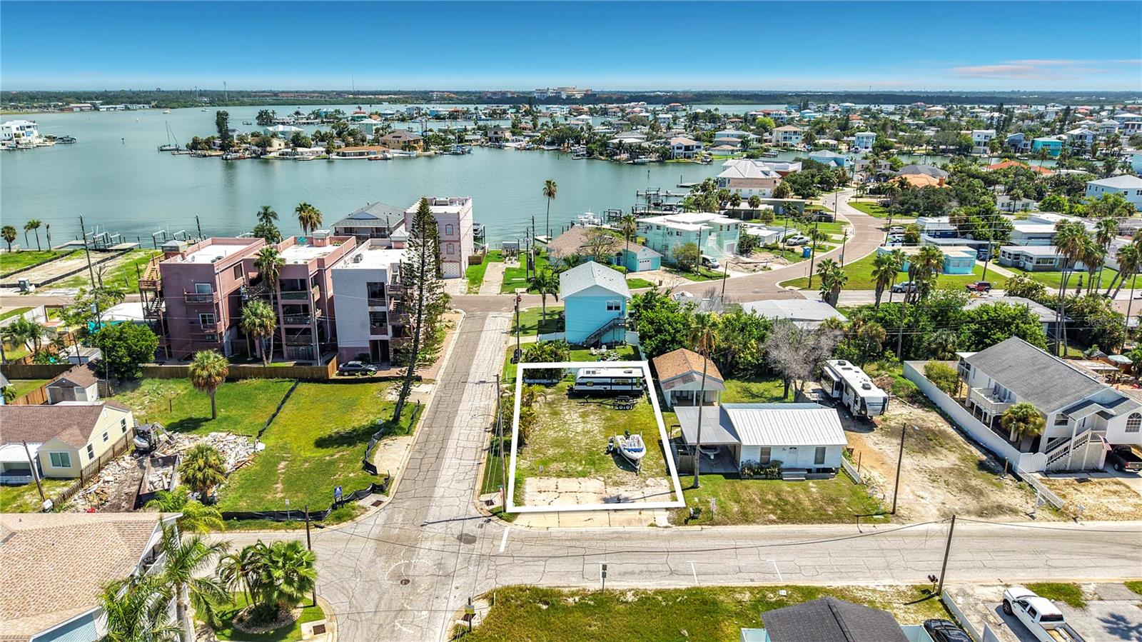14065 Palm St Property Photo 42