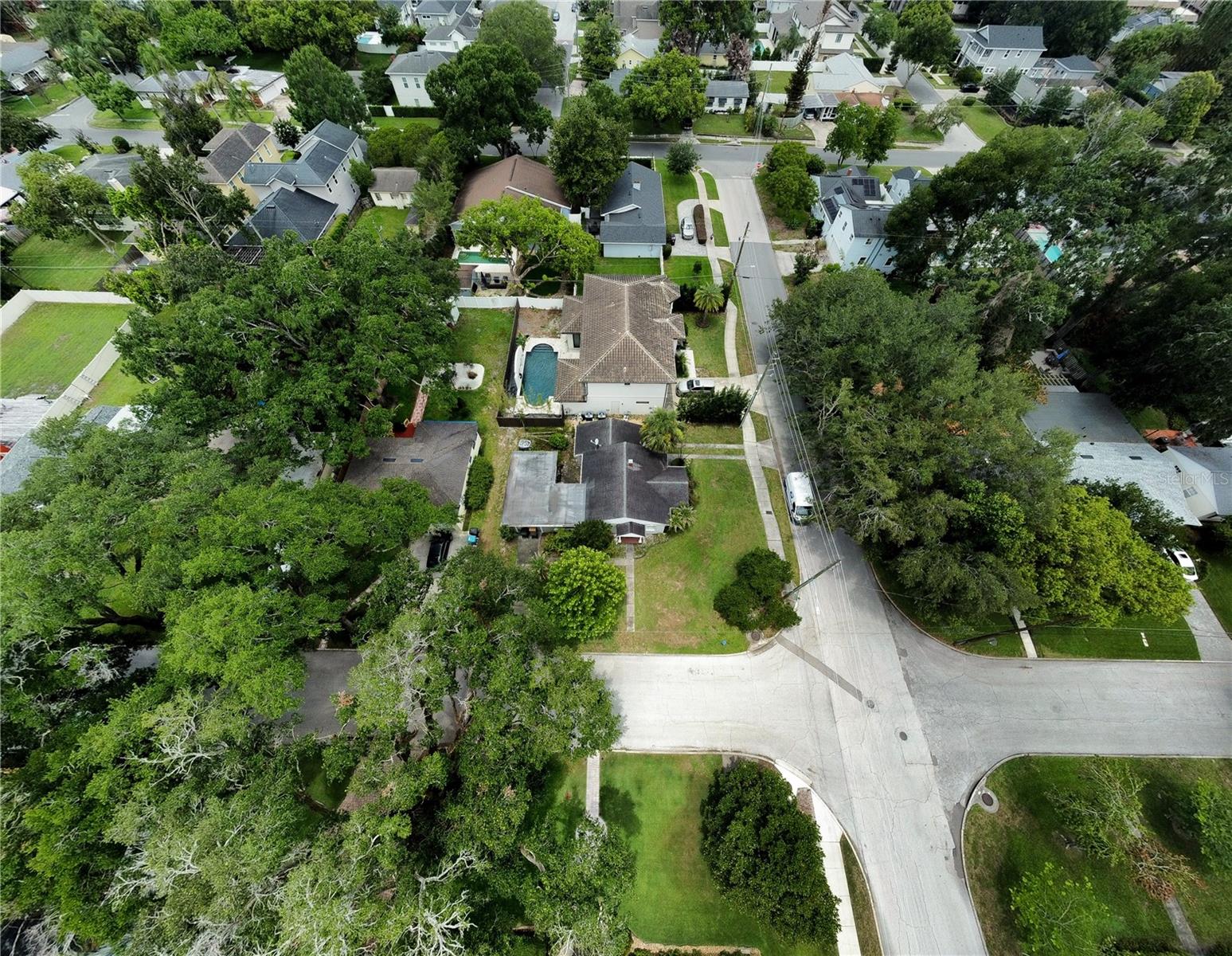 2942 Helen Ave Property Photo 1