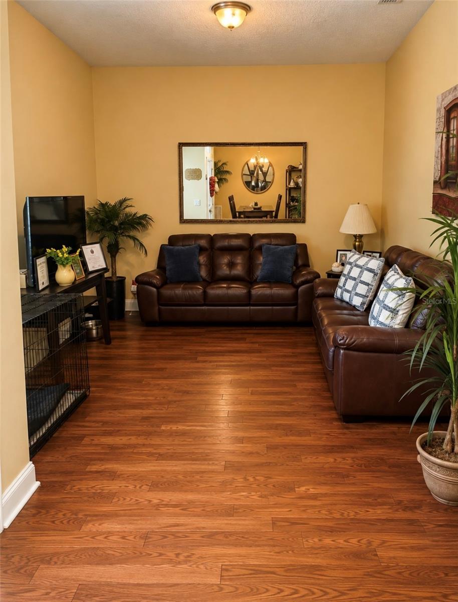 3 Rae June Pl Property Photo 6