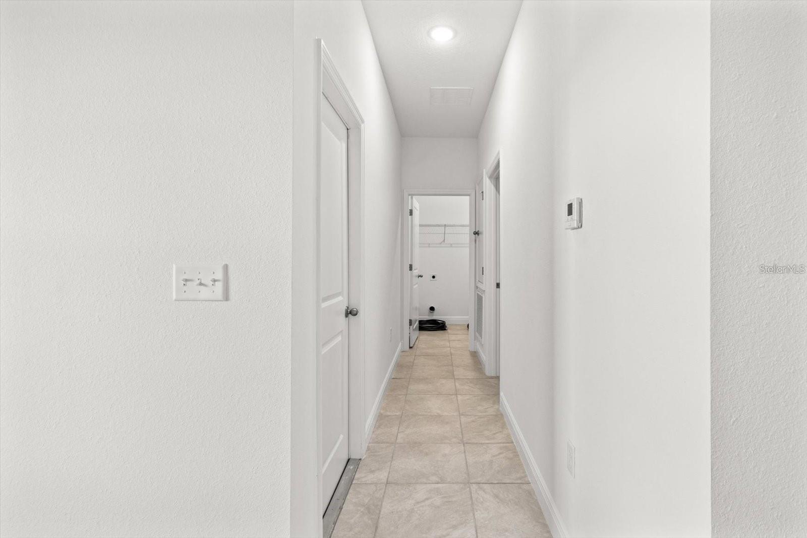281 Marion Oaks Crse Property Photo 7