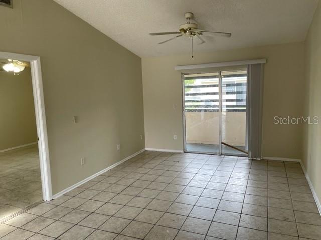 O6431327 Property Photo 5