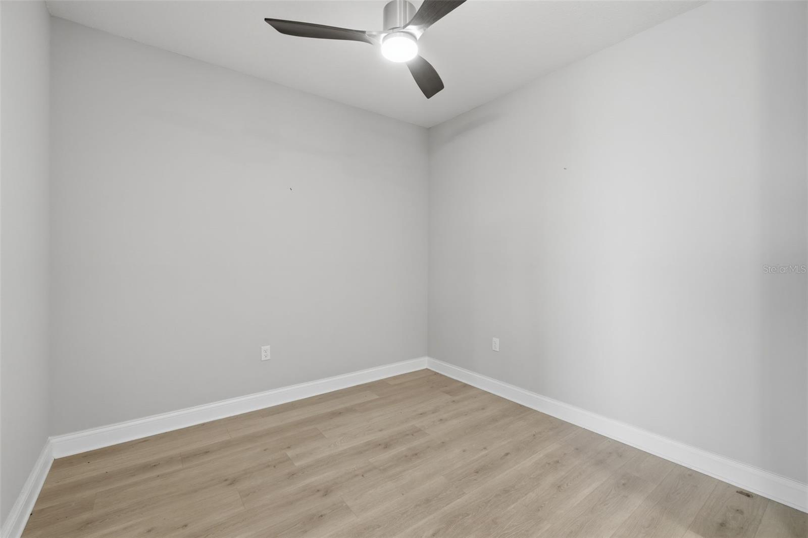 7505 Laureate Blvd #2408 Property Photo 22