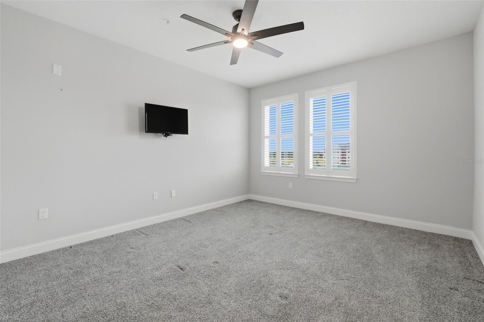7505 Laureate Blvd #2408 Property Photo 32