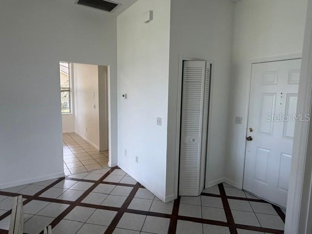 4633 Hazelgrove Dr Property Photo 2
