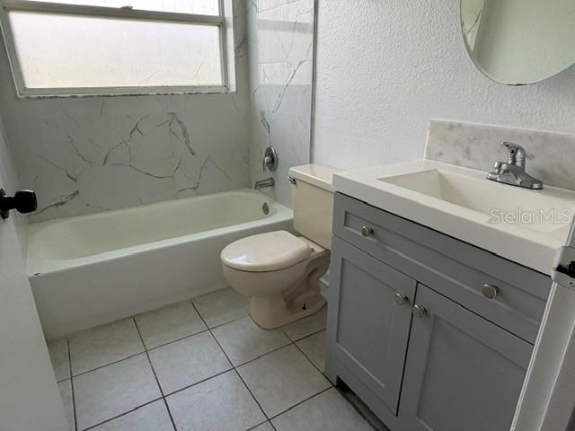 4633 Hazelgrove Dr Property Photo 9