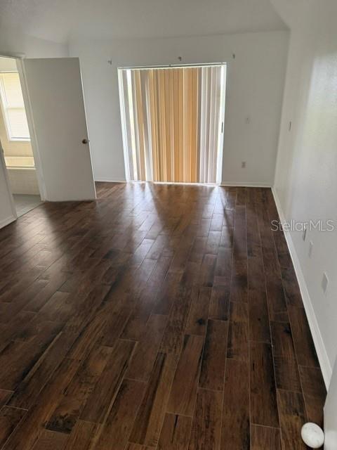 4633 Hazelgrove Dr Property Photo 10
