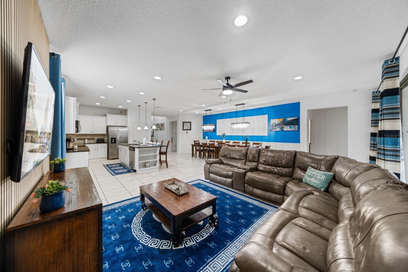 O6431362 Property Photo 5