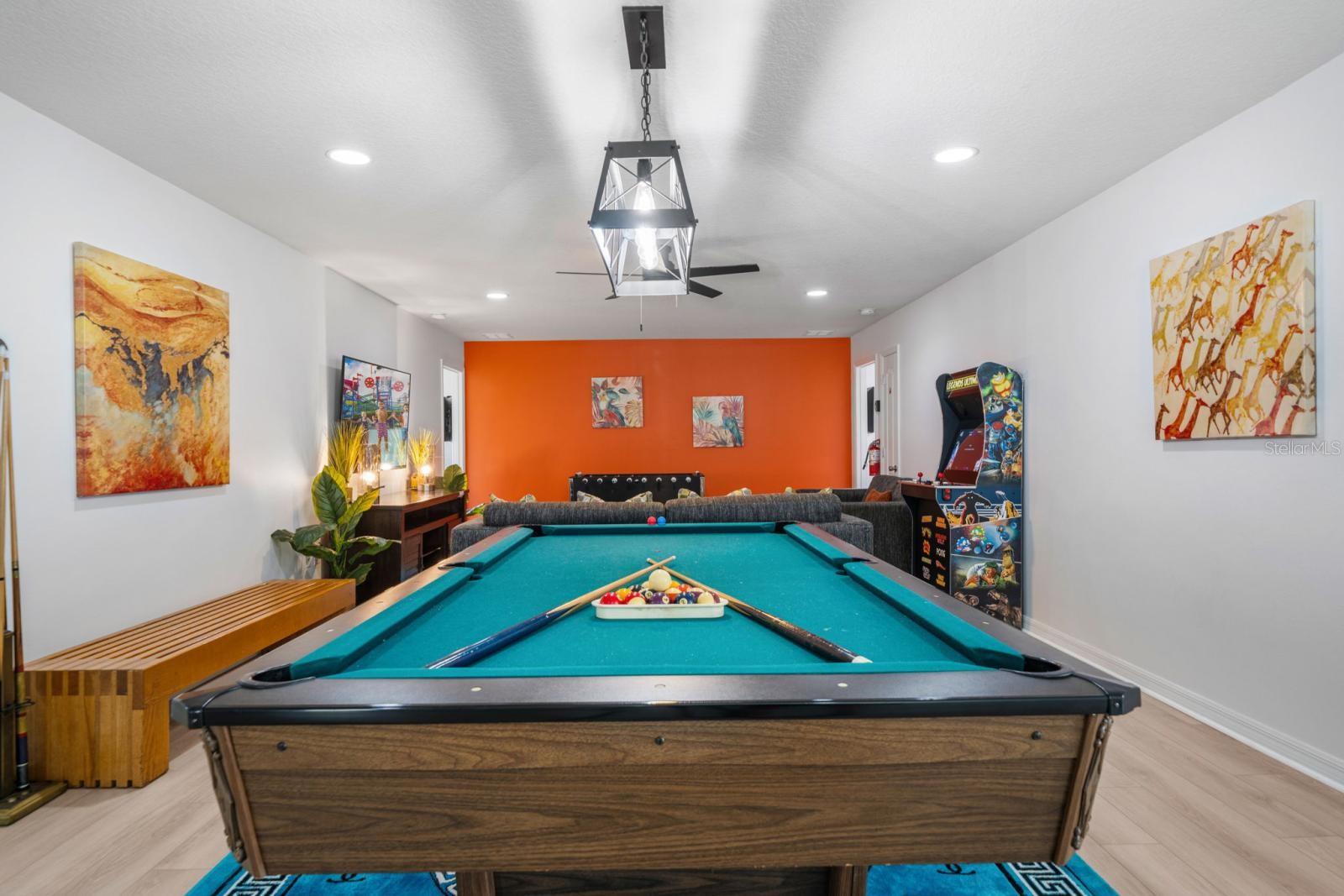 O6431362 Property Photo 10