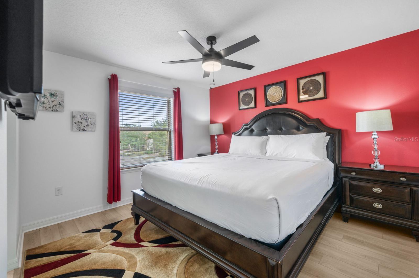 O6431362 Property Photo 19