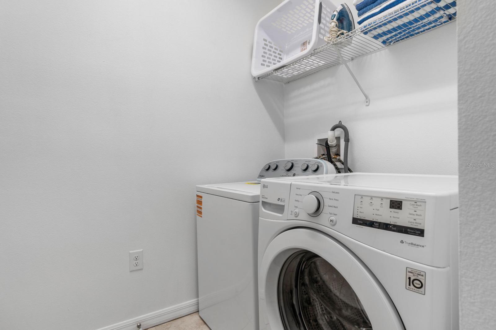 O6431362 Property Photo 21