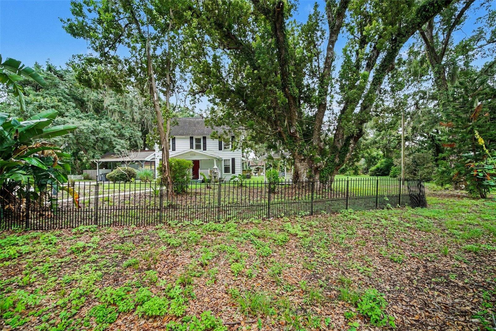 1509 W Windhorst Rd Property Photo 28