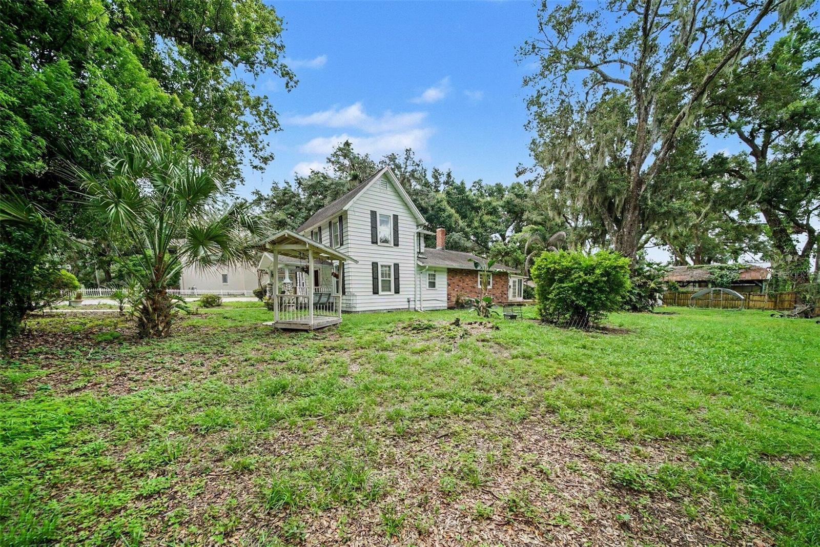1509 W Windhorst Rd Property Photo 31