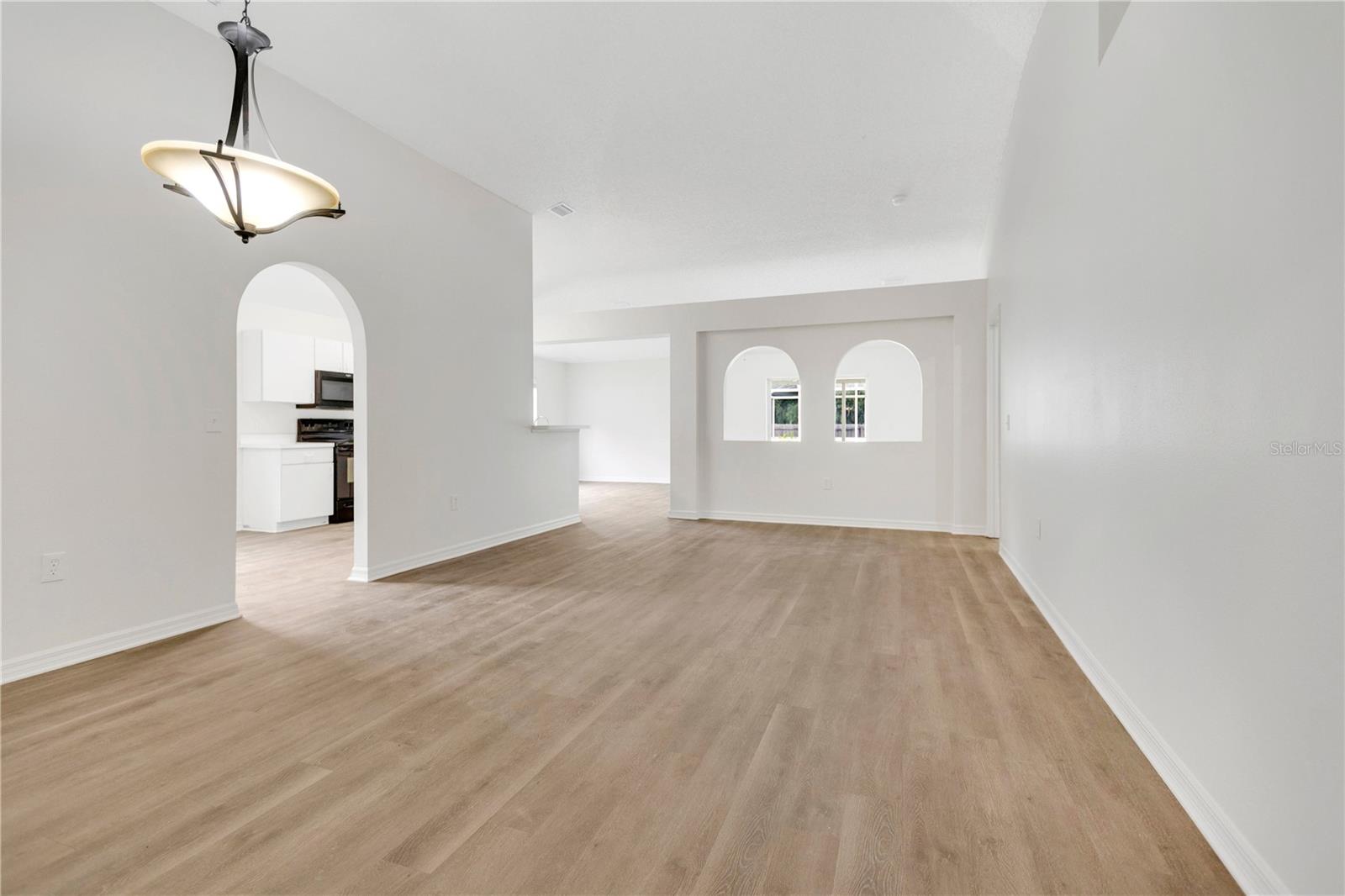 6203 Venezia Pl Property Photo 4