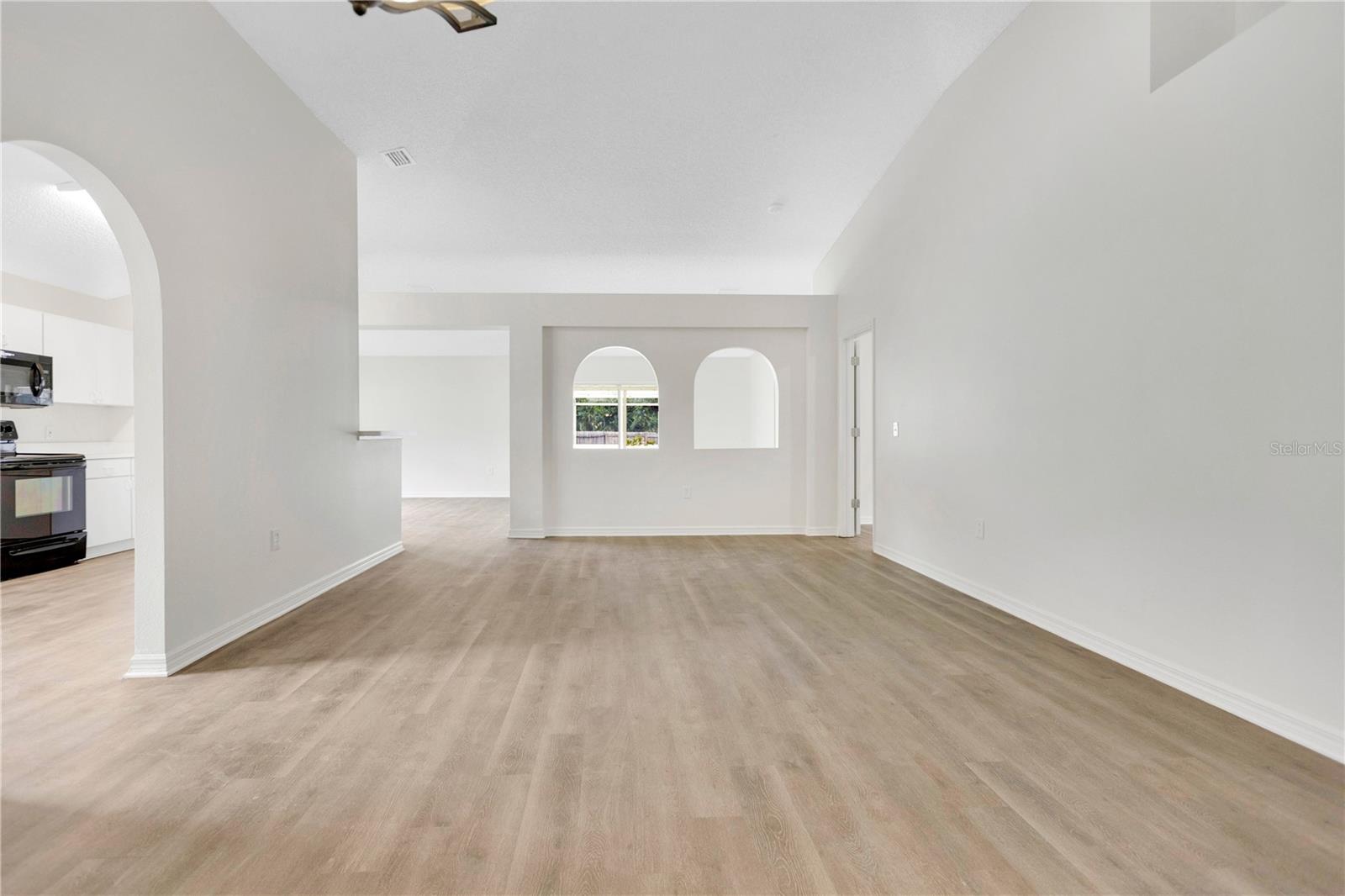 6203 Venezia Pl Property Photo 5