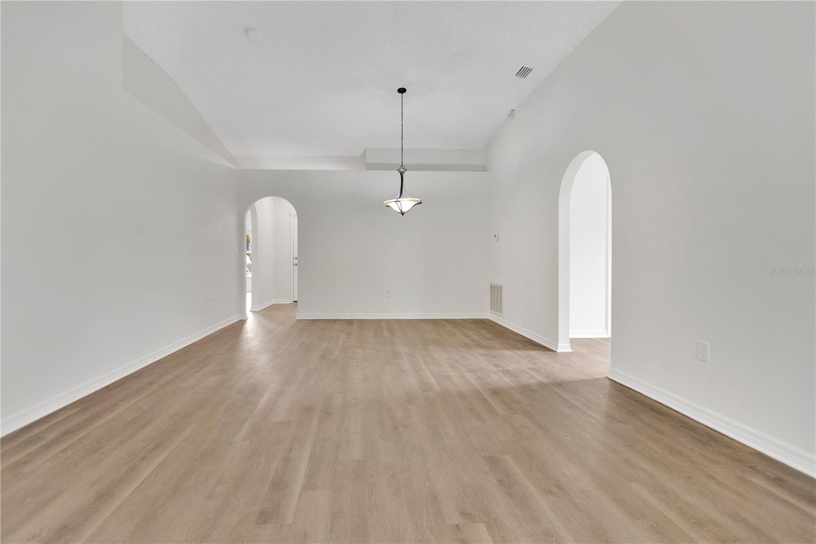 6203 Venezia Pl Property Photo 6