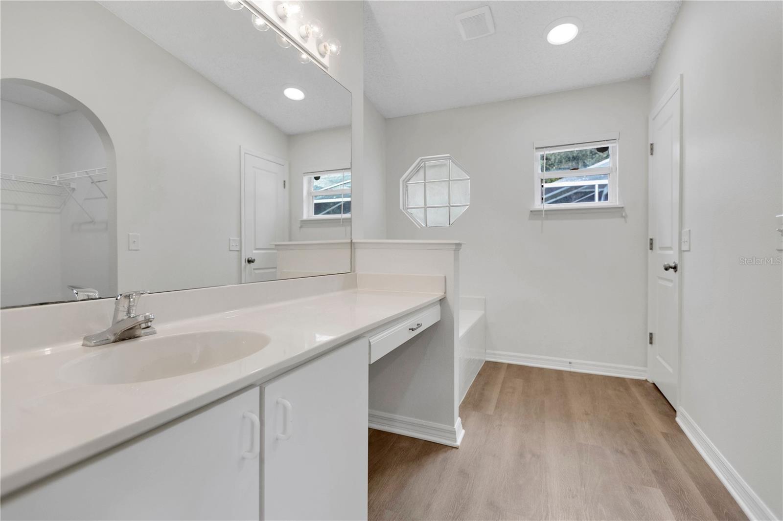 6203 Venezia Pl Property Photo 16