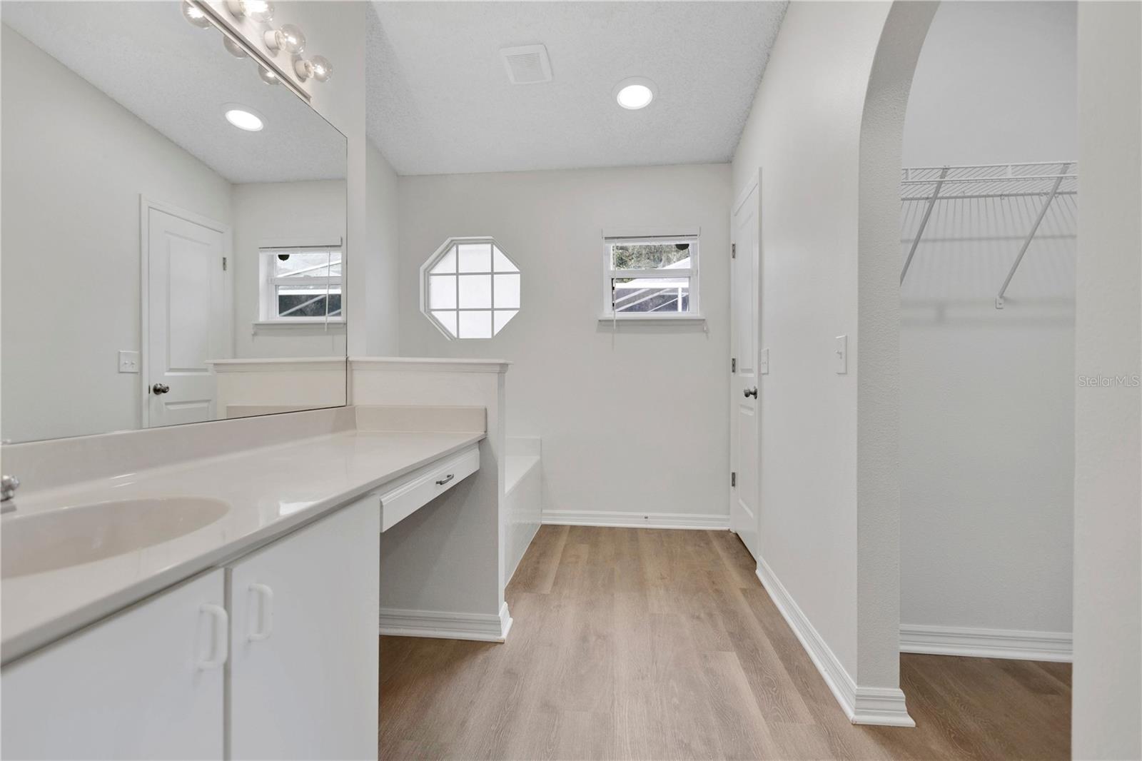 6203 Venezia Pl Property Photo 17
