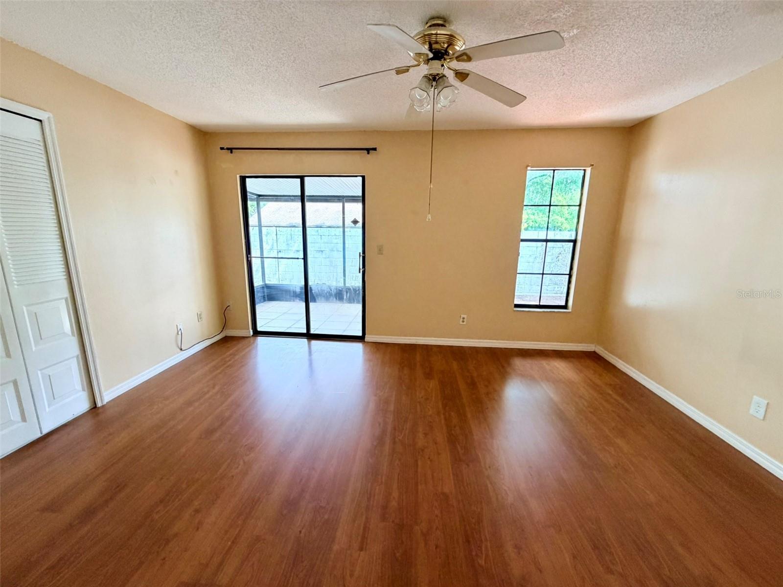 437 Wood Rose Ln Property Photo 12