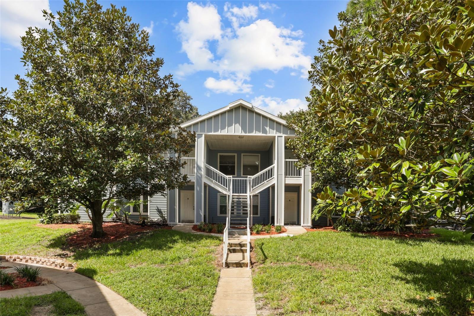 2584 GRASSY POINT DR #204 Property Photo 1