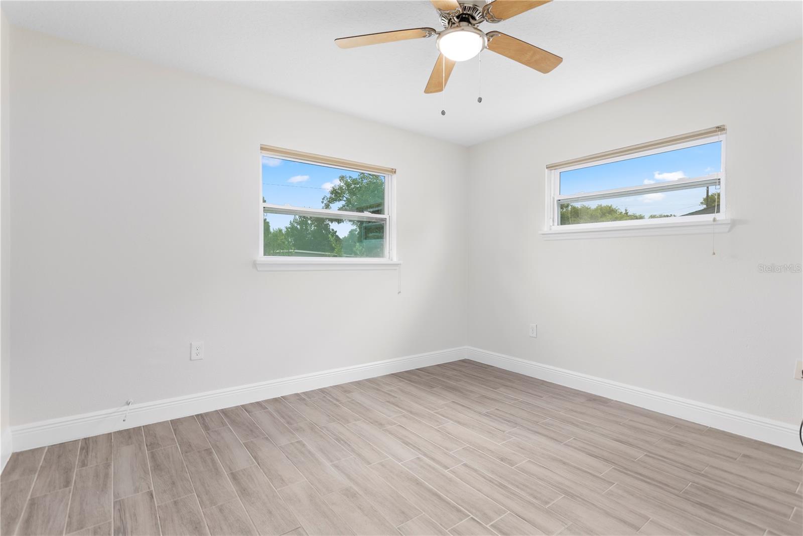 909 Ursula St Property Photo 17