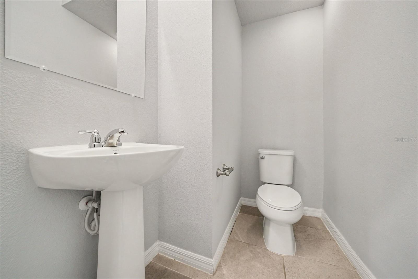 1752 Fulfillment Dr Property Photo 18