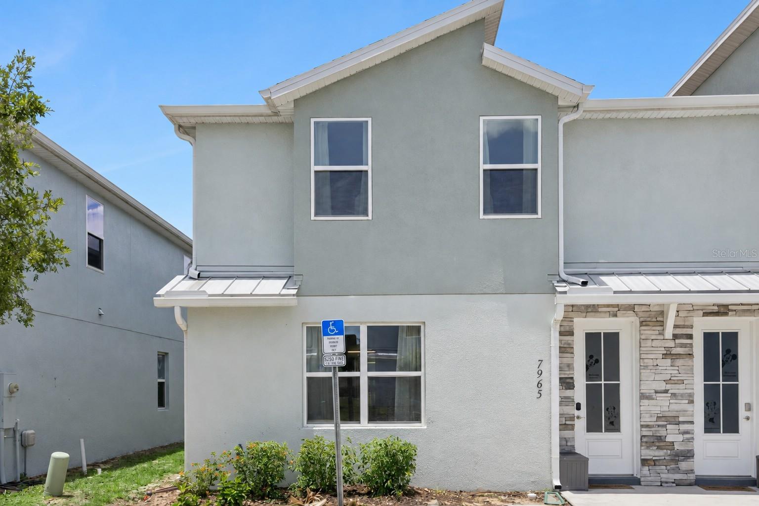 7965 FORMOSA VALLEY PL Property Photo 1